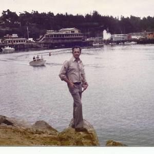 Meet your Posher, Tom